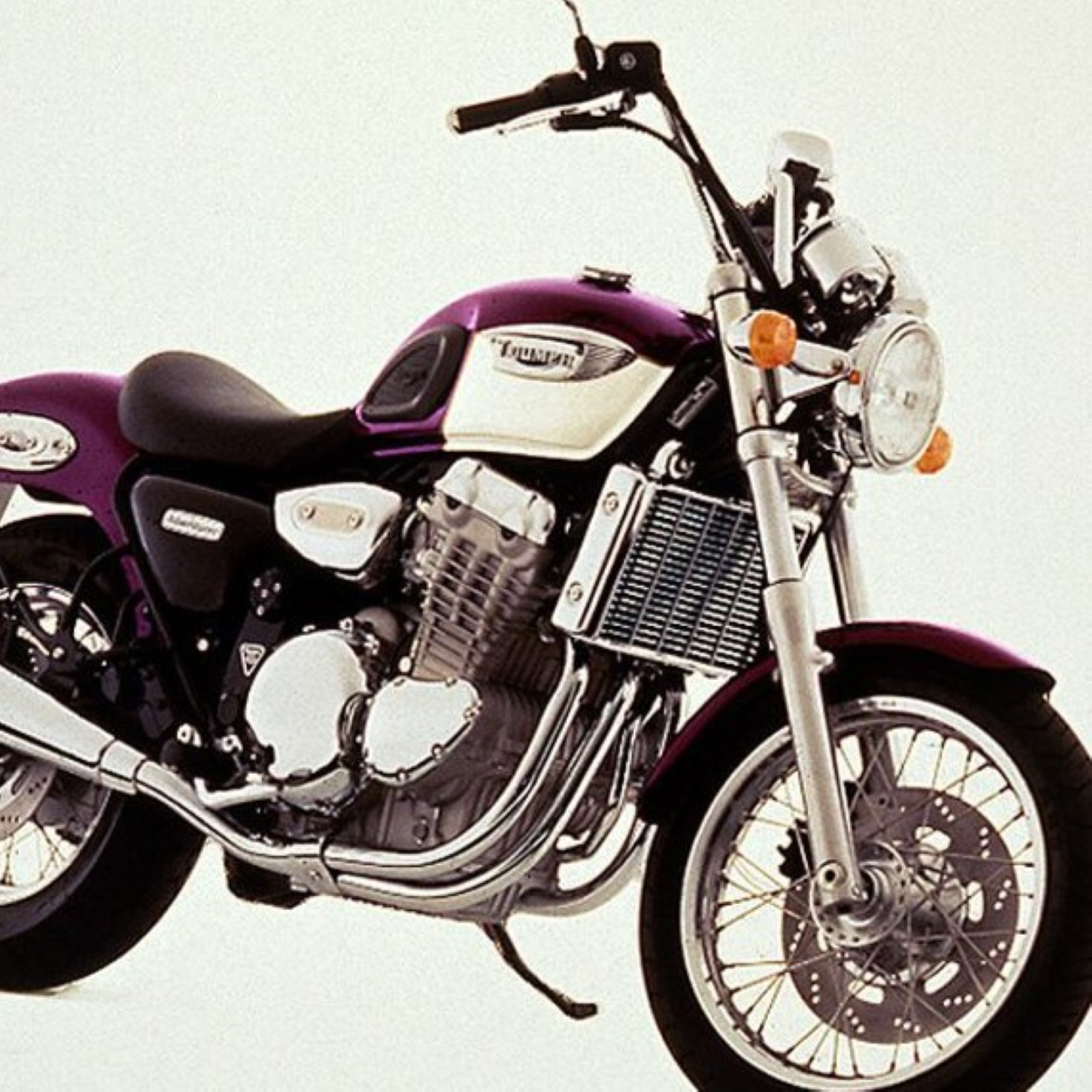 Triumph Violet (code KE) Paint Product